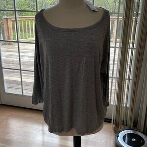 Splendid Boat Neck Top in Gray  Size Medium